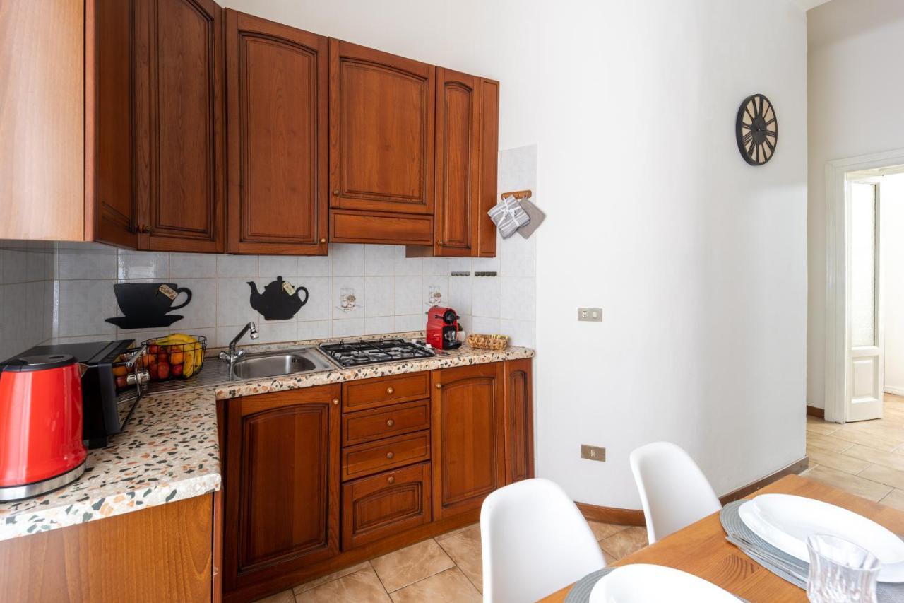 Apt Vicino Alla Metropolitana Porta Romana, 4 Minuti Da Duomo, Free Wifi&Netflix Milão Exterior foto
